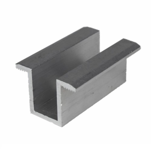 Mellanklämma H25 L50 med jordningssprint PV-04-09