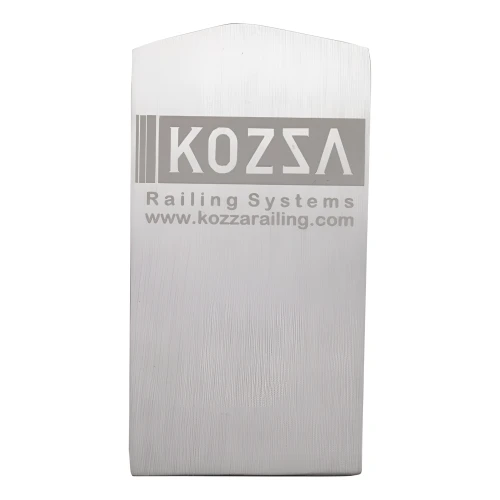 Kozza vänster sidoavslutning för glasräckesprofil U KE 100 – anodiserad matt aluminium 000-857 (1)